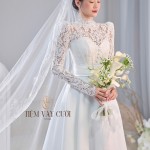 TVC689 Váy Cưới Đi Bàn, Đầm Cưới Đi Bàn, Tay Dài, Phối Ren, Dáng Xuông