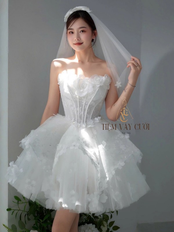 TVC749 Váy Cưới Đi Bàn, Đầm Cưới Ngắn, Cúp Ngực, Hoạ Tiết