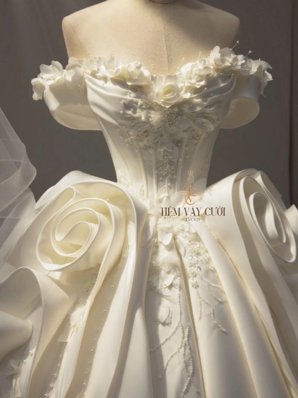 TVC829 Váy Cưới Làm Lễ, Đầm Cưới Cao Cấp, Cúp Ngực, Họa Tiết, Tặng Tùng + Voan + Mút Ngực