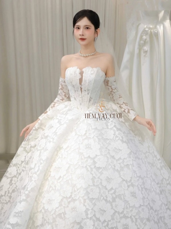 TVC835 Váy Cưới Làm Lễ, Đầm Cưới Đi Tiệc, Dài Tay, Vải Ren, Hoa 3D Bản To
