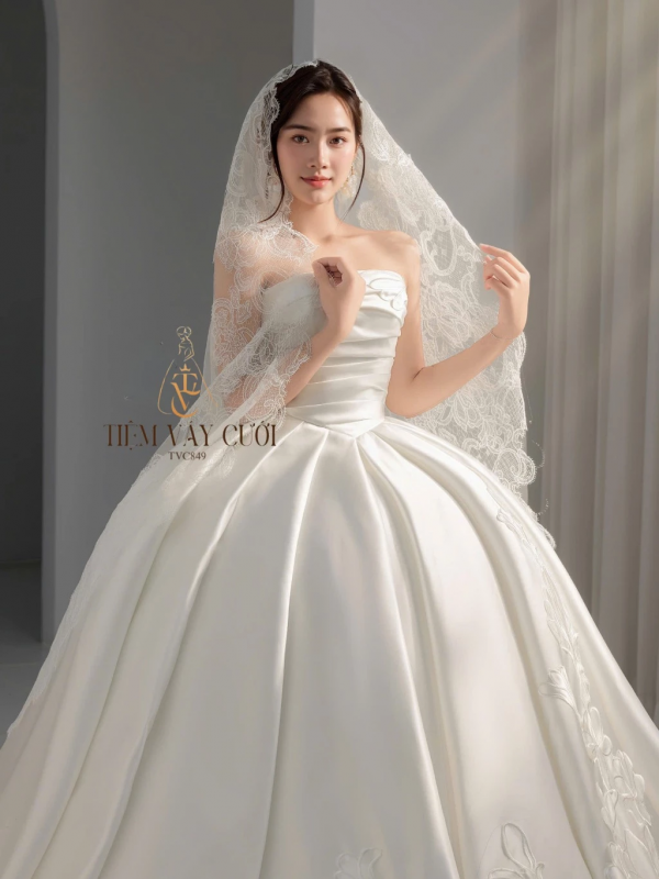 TVC849 Váy Cưới Làm Lễ, Váy Cưới Cô Dâu, Đầm Cưới Đi Tiệc, Cúp Ngực, Vải Phi, Xếp Ly