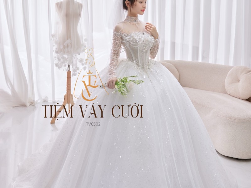 TVC502 Đầm Cưới Cô Dâu, Váy Cưới Tiệc Làm Lễ, Kim Sa, Cúp Ngực, Dài Tay, Tùng Xếp Ly